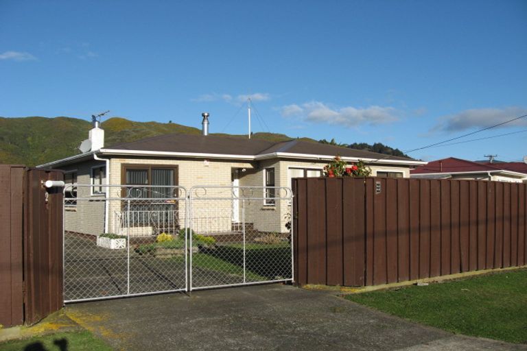 Photo of property in 22 Donnelley Drive, Wainuiomata, Lower Hutt, 5014