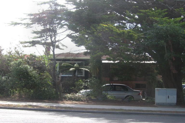 Photo of property in 119a Shakespeare Road, Milford, Auckland, 0620