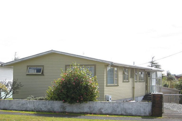 Photo of property in 30 Antonio Street, Stratford, 4332