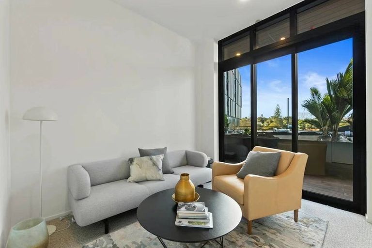 Photo of property in Amaia, 402/48 Esmonde Road, Takapuna, Auckland, 0622