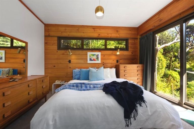 Photo of property in 88 Motuhara Road, Plimmerton, Porirua, 5026