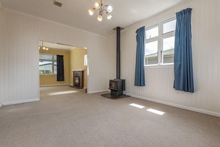 Photo of property in 232 Tremaine Avenue, Highbury, Palmerston North, 4412