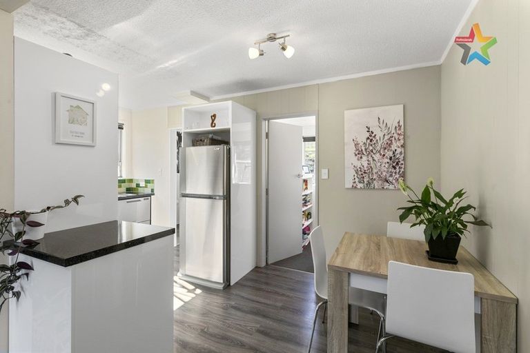 Photo of property in 43a Cypress Drive, Maungaraki, Lower Hutt, 5010