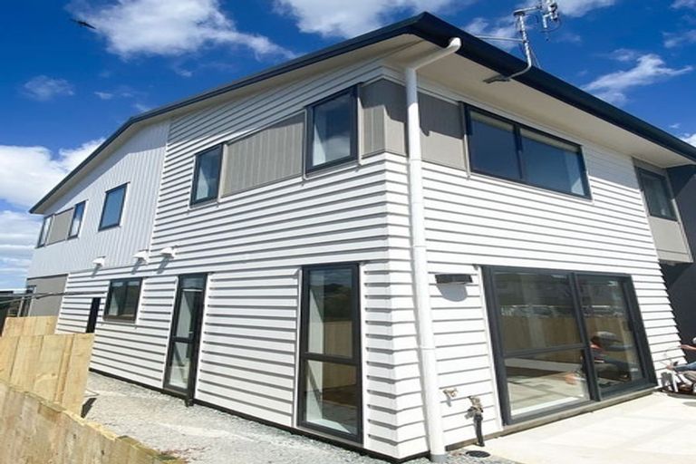 Photo of property in 30 Matawhanga Drive, Wattle Downs, Auckland, 2103