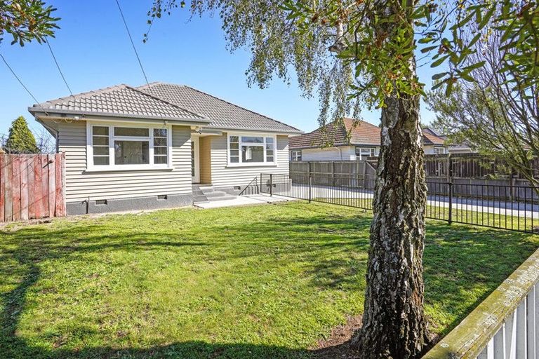 Photo of property in 1/64 Ottawa Road, Wainoni, Christchurch, 8061