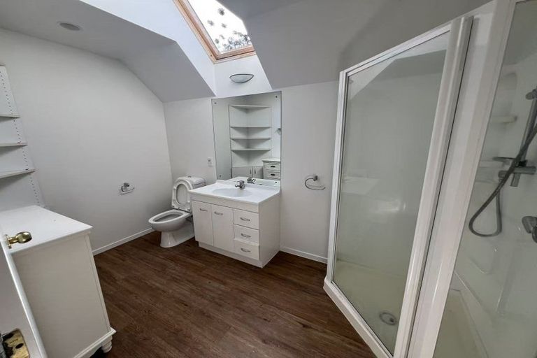 Photo of property in 10 Orinda Close, Botany Downs, Auckland, 2010