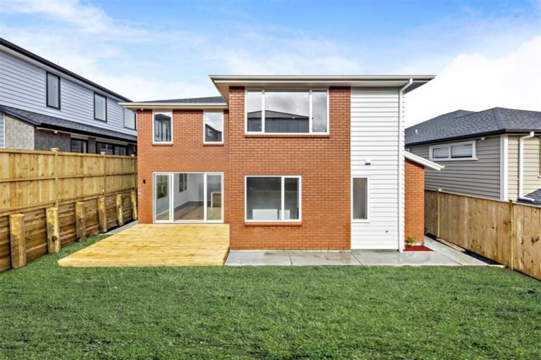 Photo of property in 40 Hangahai Road, Flat Bush, Auckland, 2019