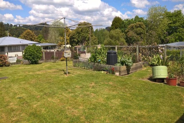 Photo of property in 4 Tarrangower Avenue, Taumarunui, 3920