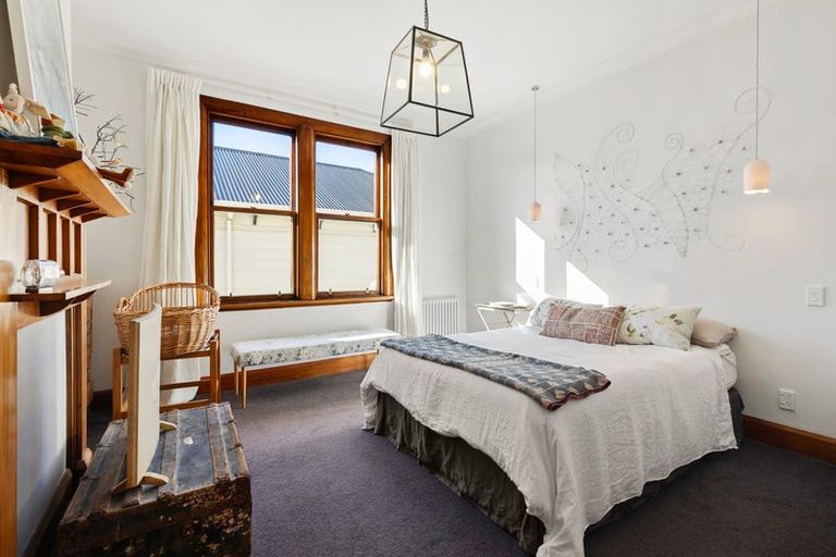 Photo of property in 68 Brougham Street, Mount Victoria, Wellington, 6011