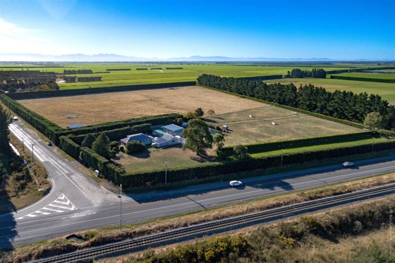 Photo of property in 6 Sharlands Road, Dunsandel, Rakaia, 7783