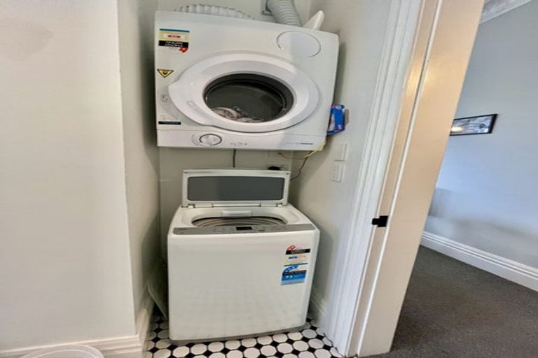 Photo of property in 58 Majoribanks Street, Mount Victoria, Wellington, 6011