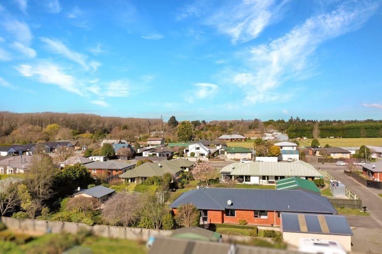 Photo of property in 10 Maple Lane, Tinwald, Ashburton, 7700