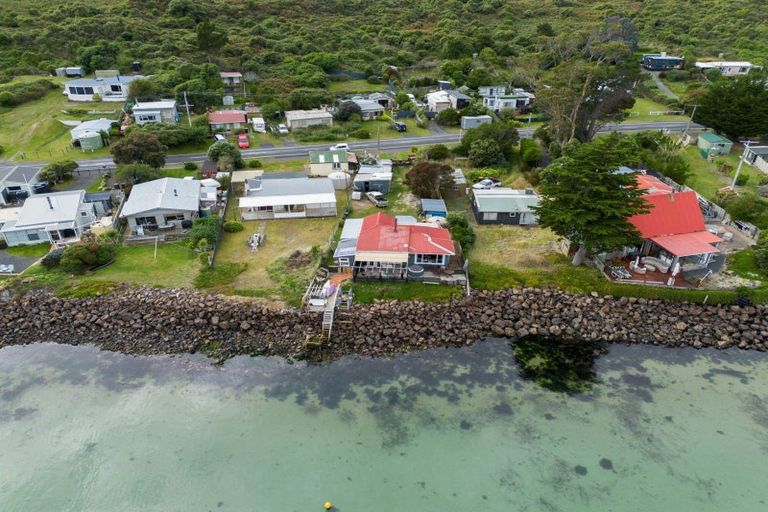 Photo of property in 940 Harington Point Road, Harington Point, Dunedin, 9077