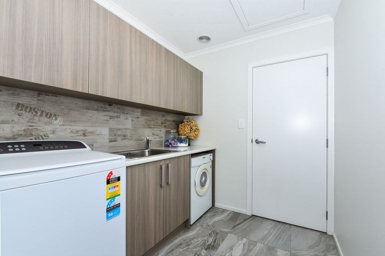 Photo of property in 6 Helen June Avenue, Flagstaff, Hamilton, 3210