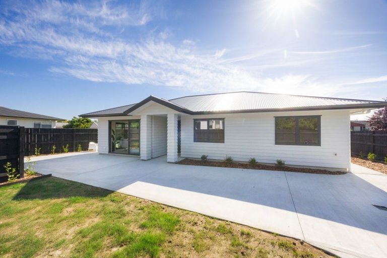 Photo of property in 1a Christian Place, Awapuni, Palmerston North, 4412
