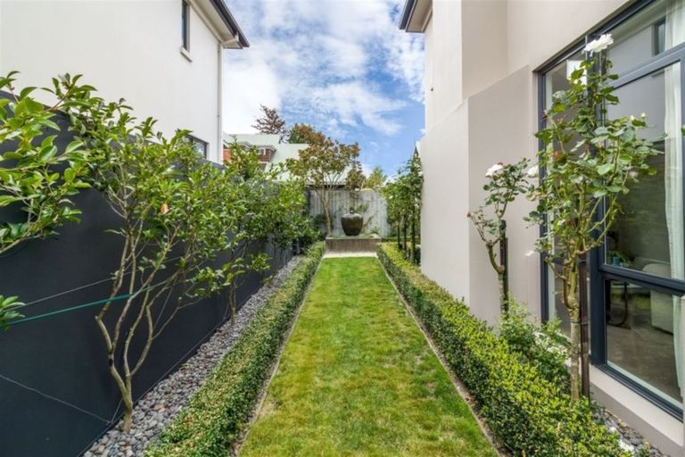 Photo of property in 57 Hawkesbury Avenue, St Albans, Christchurch, 8014