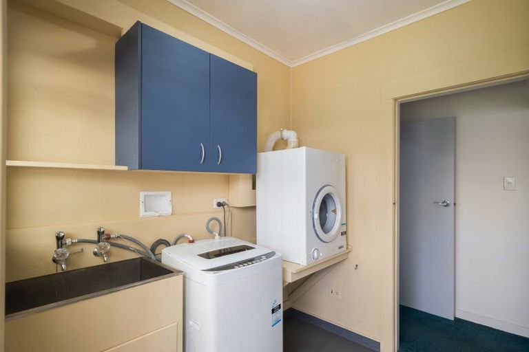 Photo of property in 49 George Street, Levin, 5510