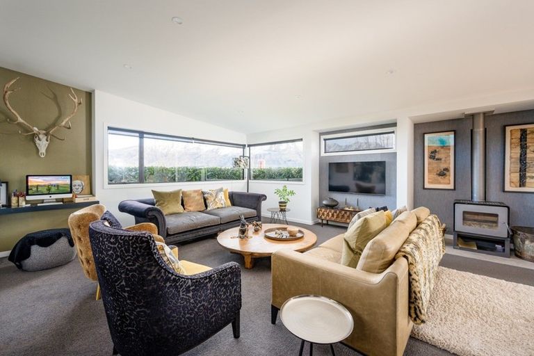 Photo of property in 41 Minaret Ridge, Wanaka, 9305