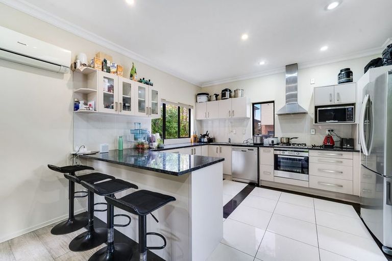 Photo of property in 398a East Tamaki Road, East Tamaki, Auckland, 2013