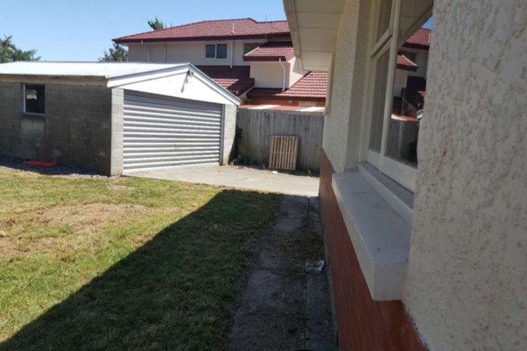 Photo of property in 25 Reading Street, Upper Riccarton, Christchurch, 8041