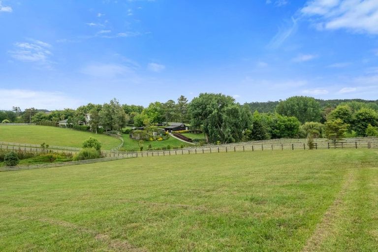 Photo of property in 51 Glenmore Road, Coatesville, Albany, 0793