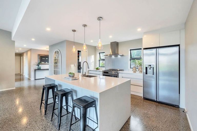 Photo of property in 99 Hauora Lane, Waitoki, 0871