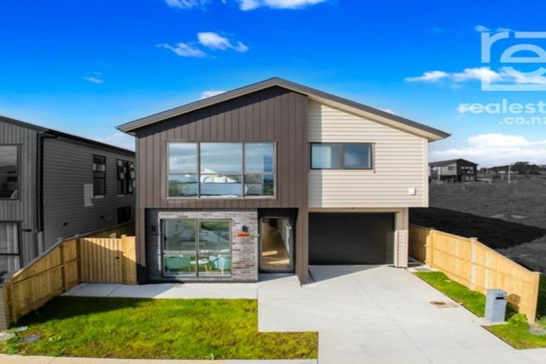 Photo of property in 34 Christella Street, Flat Bush, Auckland, 2019