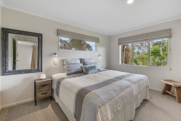 Photo of property in 31a Ocean View Road, Hatfields Beach, Orewa, 0931