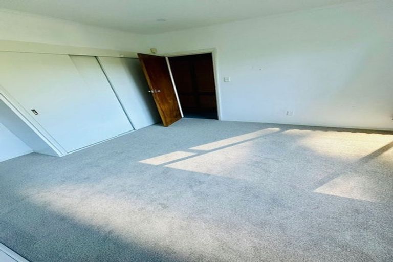 Photo of property in 192 Eastern Hutt Road, Taita, Lower Hutt, 5019