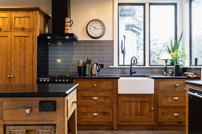 Photo of property in 139 Eglinton Road, Mornington, Dunedin, 9011