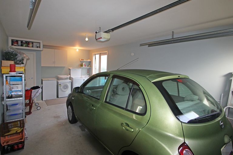 Photo of property in 8b Magdala Street, Kakanui, Oamaru, 9495