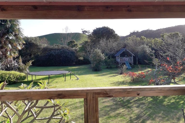 Photo of property in 17 Pumpkin Flat Road, Kuaotunu, Whitianga, 3592