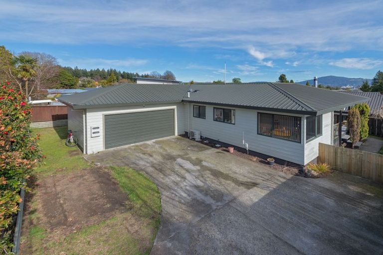 Photo of property in 5a Fairley Road, Lynmore, Rotorua, 3010