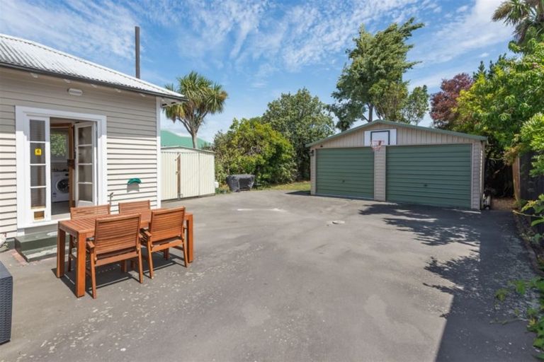 Photo of property in 195 Barrington Street, Somerfield, Christchurch, 8024