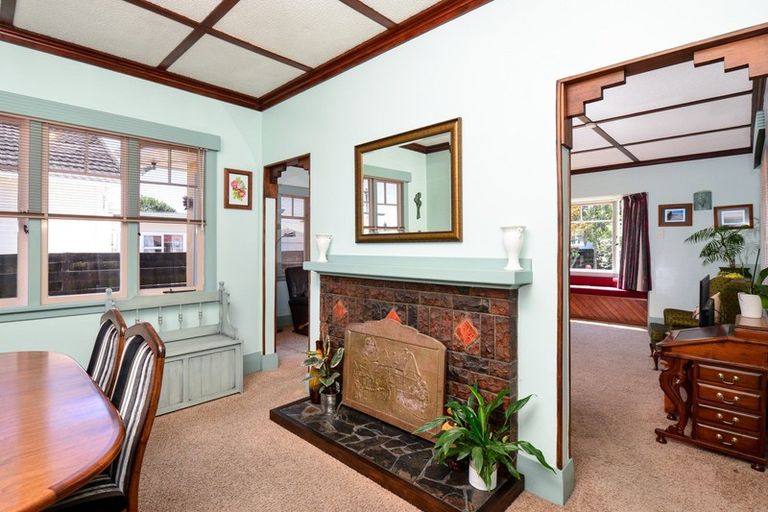 Photo of property in 2 Saint Olpherts Avenue, Hamilton East, Hamilton, 3216