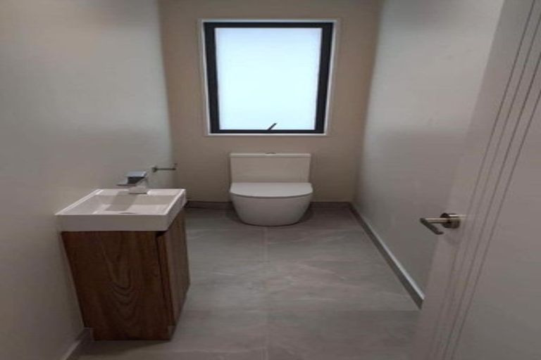 Photo of property in 12 Lusitano Drive, Karaka, Papakura, 2113