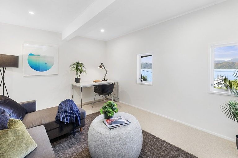 Photo of property in 20 Newport Terrace, Seatoun, Wellington, 6022