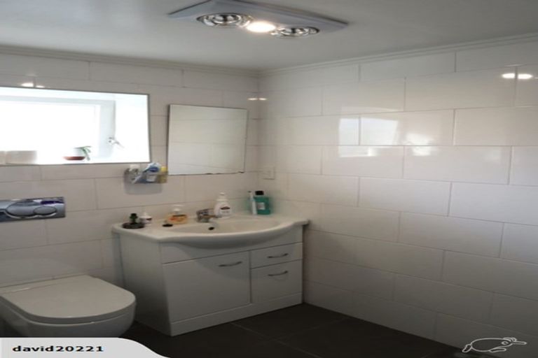 Photo of property in 1/49 Litten Road, Cockle Bay, Auckland, 2014