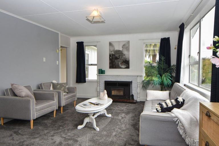 Photo of property in 13 Augustus Street, Carterton, 5713