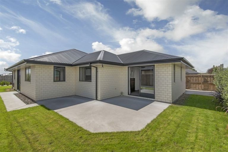 Photo of property in 16b Retallick Way, Amberley, 7410