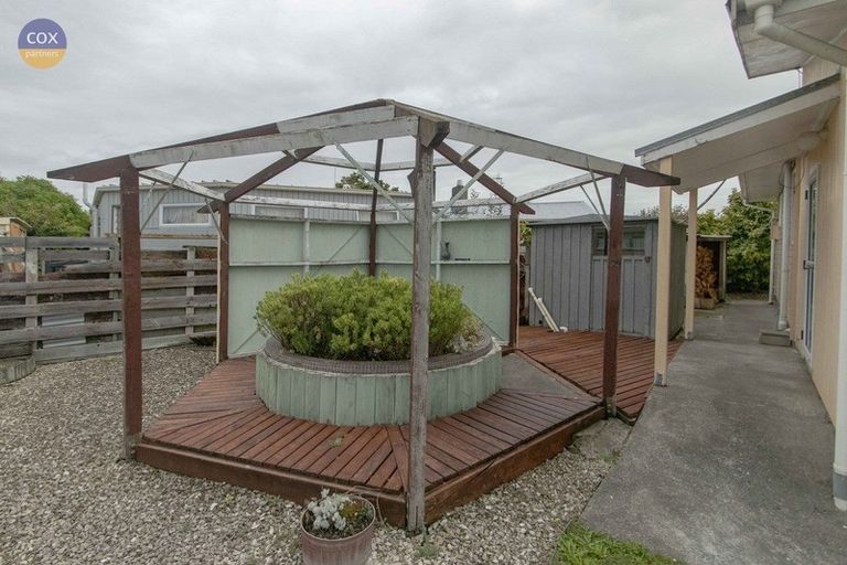 Photo of property in 28 Mcgregor Avenue, Pirimai, Napier, 4112