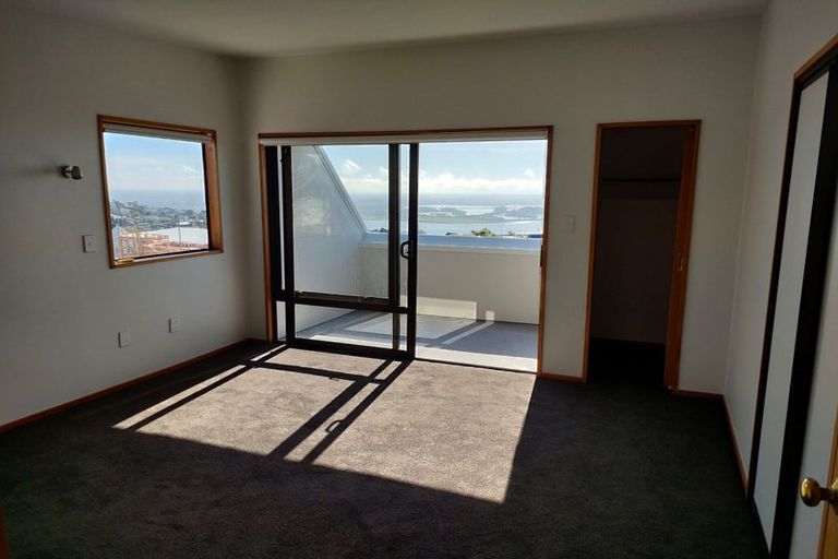 Photo of property in 7 Drayton Drive, Mount Pleasant, Christchurch, 8081