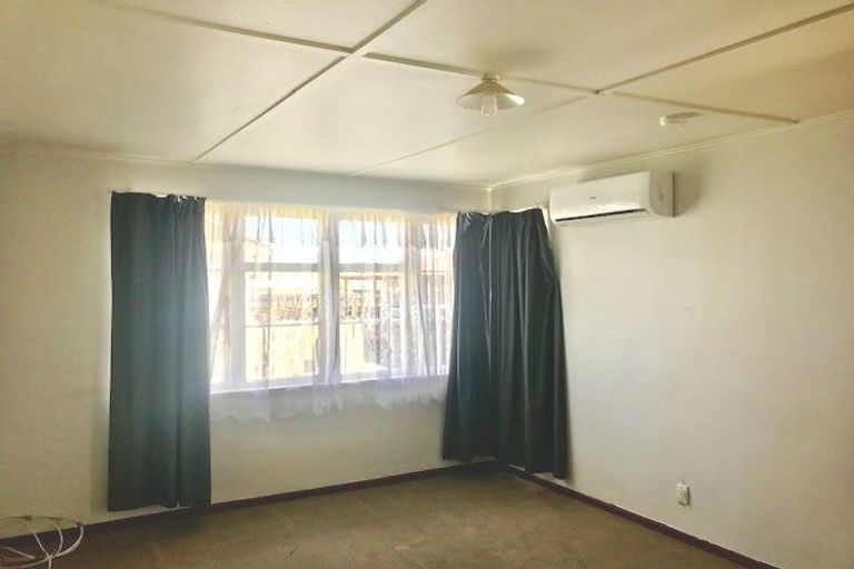 Photo of property in 22 Waipapa Crescent, Otara, Auckland, 2023