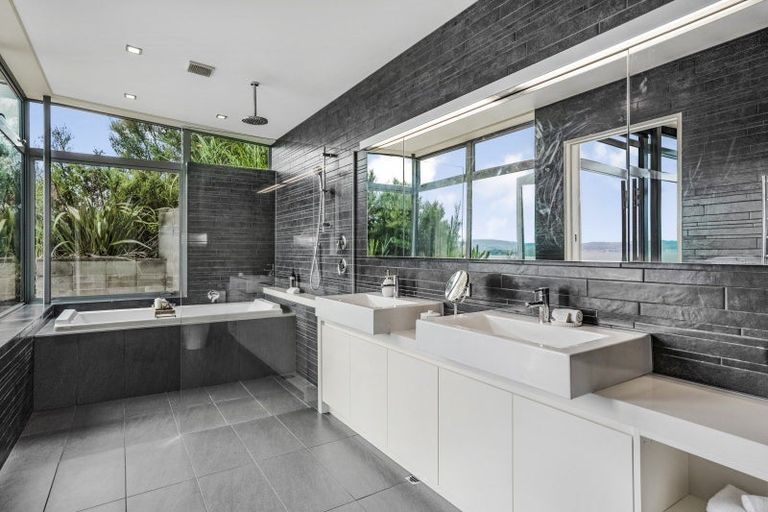 Photo of property in 13a Walter Road, Lowry Bay, Lower Hutt, 5013