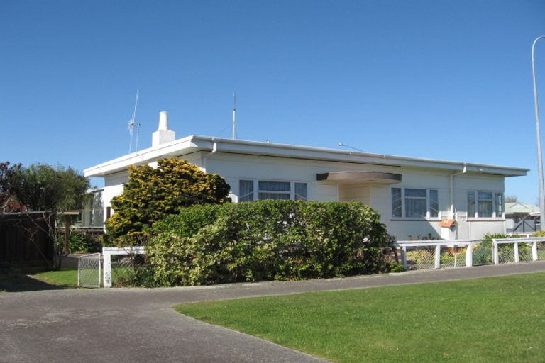 Photo of property in 90 Church Street, West End, Palmerston North, 4412