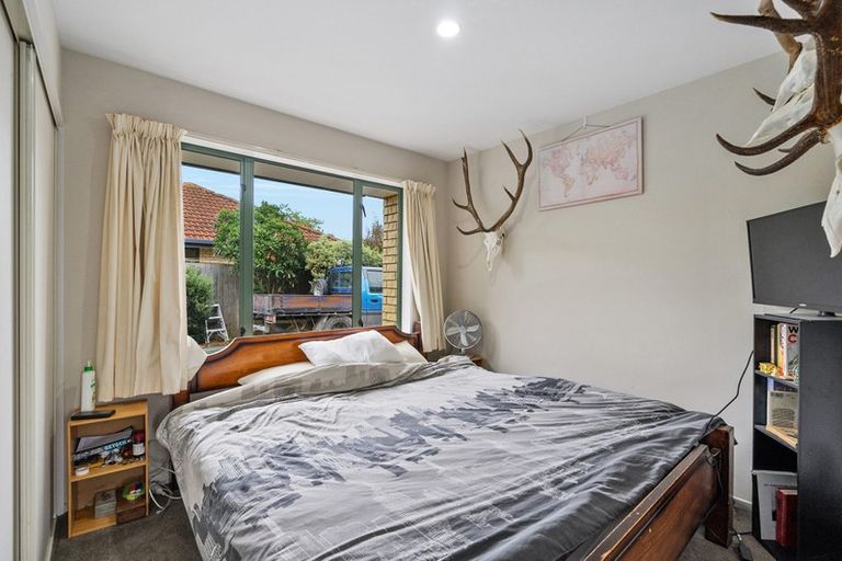 Photo of property in 31 Cossar Street, Burwood, Christchurch, 8083