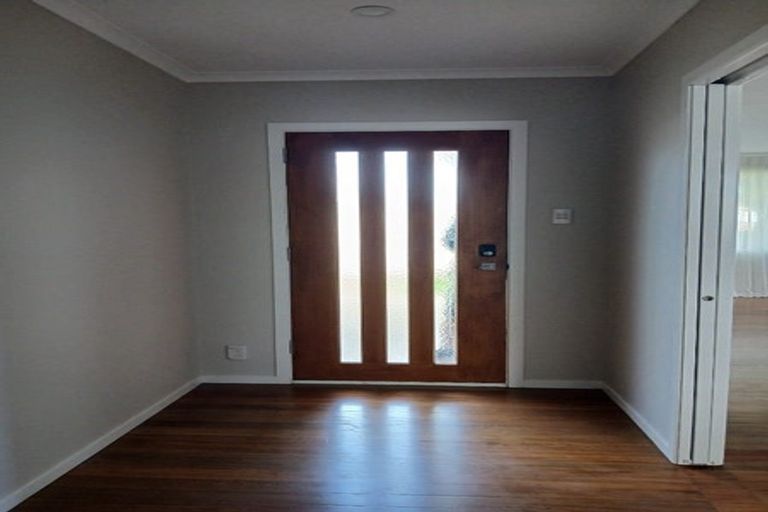 Photo of property in 1 Healy Road, Manurewa, Auckland, 2102