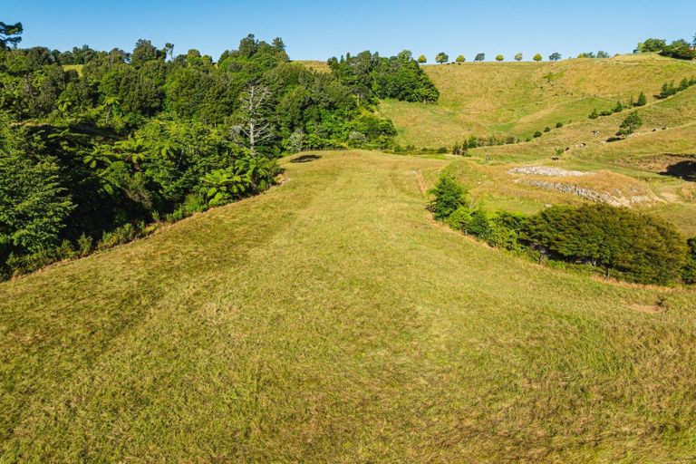 Photo of property in 38a Atkinson Road, Ridgewood, New Plymouth, 4371