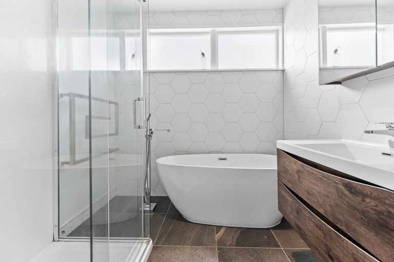 Photo of property in 46 Totara Road, Whenuapai, Auckland, 0618