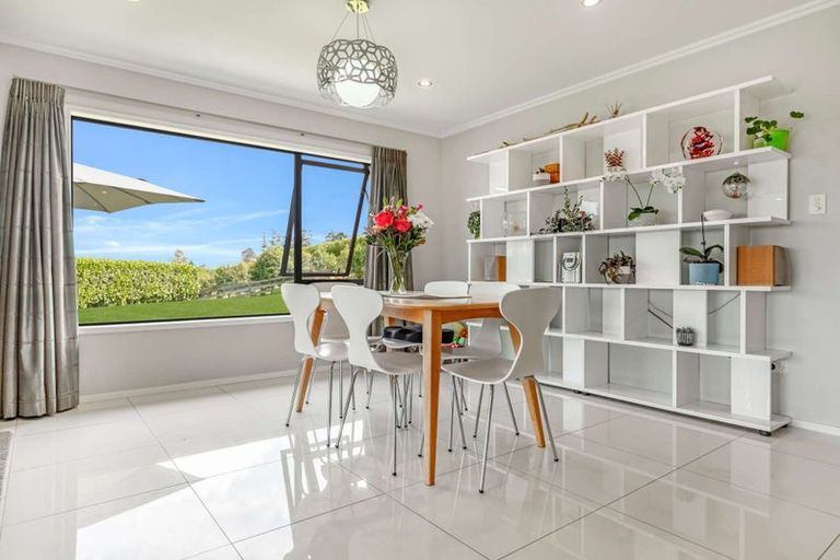 Photo of property in 19 Kendallvale Drive, Waiuku, 2123